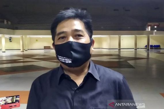 Heboh Gilang 'Bungkus Kain Jarik Pocong', UNAIR: Akan Ditindak Tegas - JPNN.COM