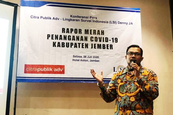 Hasil Survei LSI Denny JA: Warga Tak Puas dengan Penanganan COVID-19 Pemkab Jember - JPNN.COM