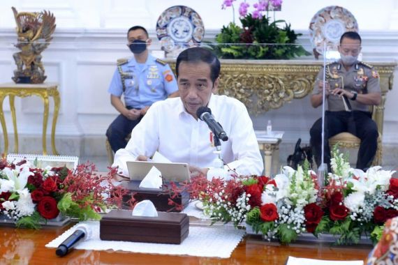 Jokowi Harap Batu Bara Mentah Tidak Diekspor Lagi - JPNN.COM