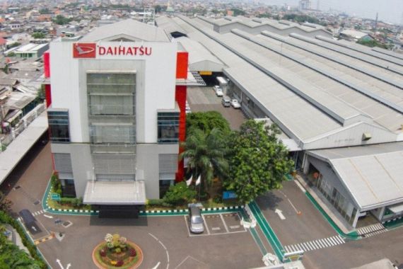 Daihatsu akan Meningkatkan Hasil Produksi Saat Pandemi - JPNN.COM