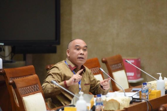 Hergun Gerindra Ingin Pemerintah Tahu, Sudah 9 Negara Babak Belur Dihantam Resesi - JPNN.COM