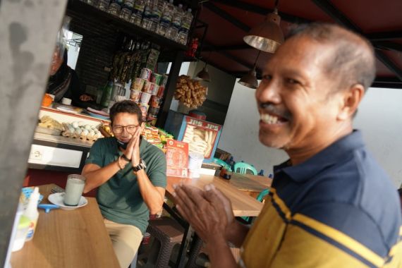 Perbincangan di Rest Area Bikin Sandiaga Uno Yakin Ekonomi Lokal Bakal Bangkit - JPNN.COM