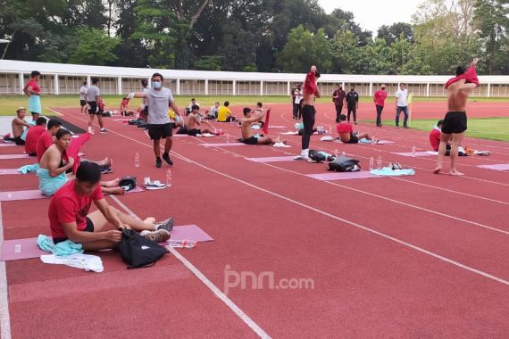 Timnas Indonesia Senior Gelar Latihan Bersama, Lima Pemain Absen, Termasuk Spaso - JPNN.COM