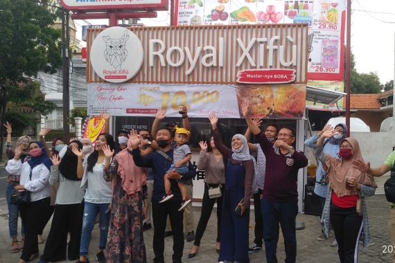 Royal Xifu Buka Gerai Baru di Tengah Pandemi COVID-19 - JPNN.COM