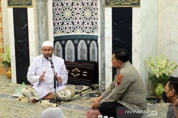Habib Syech bin Abdul Qadir Assegaf: Jangan Takut, Tenang Saja - JPNN.COM