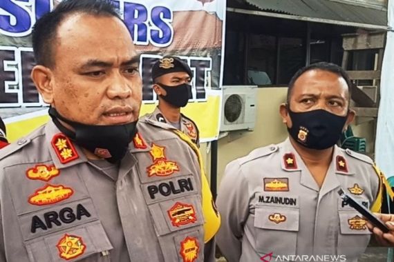 Info Terkini dari Polisi Soal Ledakan Granat di Rumah Anggota Dewan Ahmad Yani - JPNN.COM