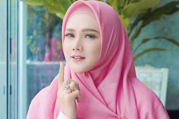 Al Ghazali akan Segera Menikah, Mulan Jameela Bilang Begini - JPNN.COM