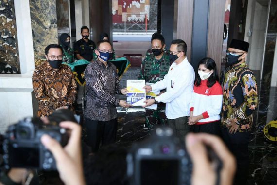 BIN Bersama TNI AD Percepat Proses Uji Klinis Obat COVID-19 - JPNN.COM