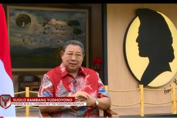 HUT Ke-75 RI, SBY: Indonesia Pasti Bebas dari Krisis Kembar - JPNN.COM