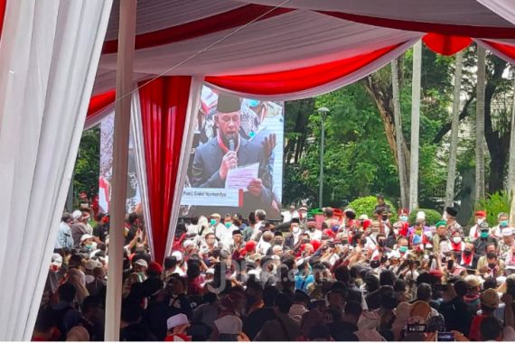 Suara Lantang di Deklarasi KAMI, Jenderal Purnawirawan Gatot: Sumpah Saya Tidak Pernah Dicabut - JPNN.COM