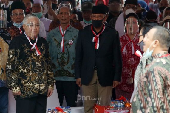 Bertamu ke Bareskrim Polri, Gatot dan Din Syamsuddin Ditolak Kapolri Jenderal Idham Azis - JPNN.COM