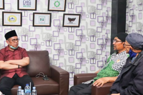 Bangun Komunikasi dengan Ormas Islam, Mulyadi Ingin Menguatkan Persatuan Umat di Minang - JPNN.COM
