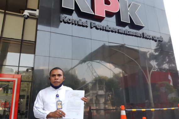 KPK Didesak Ambil Alih Kasus Dugaan Korupsi Bawang Merah di Polda NTT - JPNN.COM