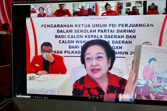 Megawati Bicara tentang Sosok Sarinah - JPNN.COM