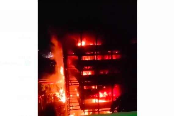 Demi Kepercayaan Publik, DPR RI Desak Bareskrim Tuntaskan Kasus Kebakaran Gedung Kejagung - JPNN.COM