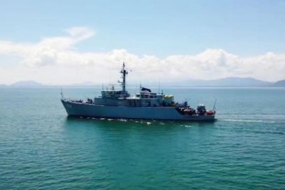 KRI Pulau Rengat-711, Laksanakan Survei Alur Perairan Sebatik - JPNN.COM