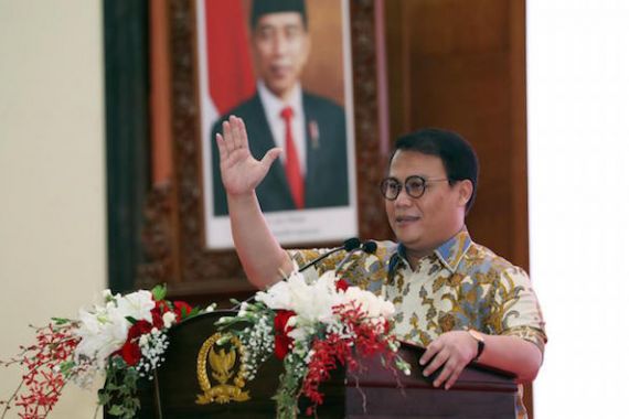 Ahmad Basarah: Mengganti Pancasila Sama dengan Menghancurkan NKRI - JPNN.COM