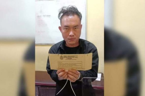 Buronan Kasus Penipuan Arisan Emas Rp13 Miliar Akhirnya Ditangkap di Malang, Lihat Tampangnya - JPNN.COM