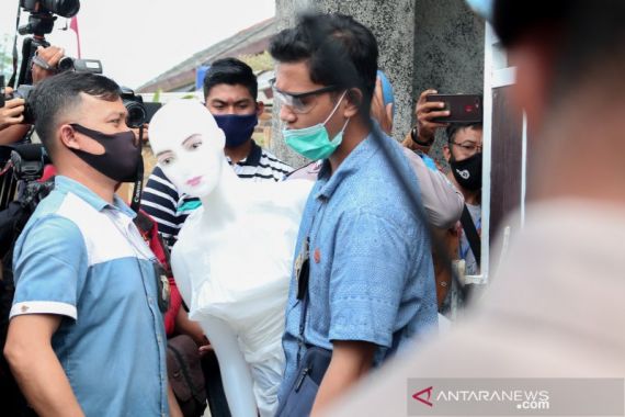 Kasus Mahasiswi Digantung Kekasih: Susanti Lega setelah Mendapat Penjelasan Polisi - JPNN.COM