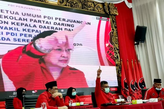 Megawati Soekarnoputri Menyentil KAMI, Begini Kalimatnya - JPNN.COM
