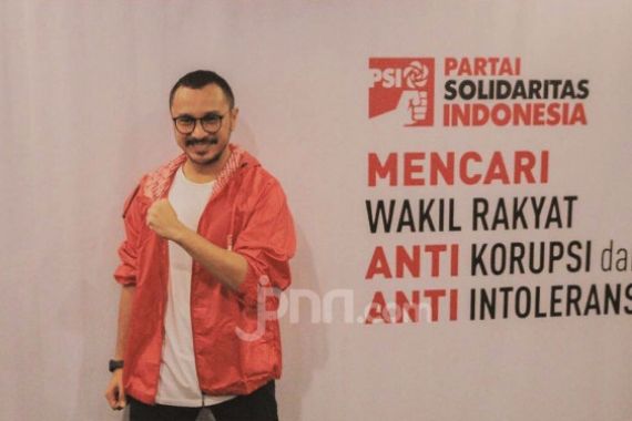 Giring: Indonesia Akan Suram Jika yang Terpilih Pembohong dan Pernah Dipecat Pak Jokowi - JPNN.COM