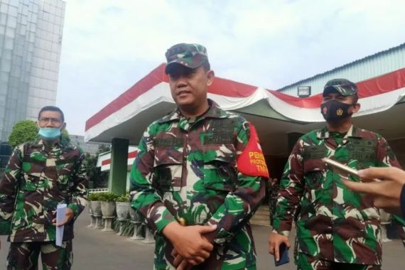 Dandim Jakarta Timur Sebut Ciri-Ciri Pelaku Penyerangan Mapolsek Ciracas - JPNN.COM