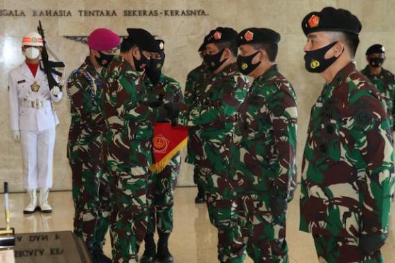 Panglima TNI Pimpin Penyerahan Jabatan Kabais TNI - JPNN.COM