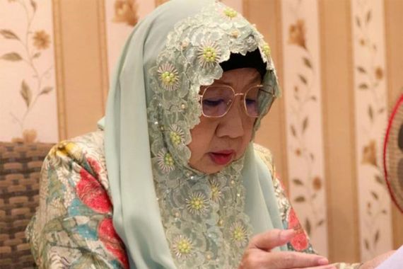 Para Bu Nyai Apresiasi Kemampuan Tri Rismaharini Pimpin Surabaya Selama 10 Tahun - JPNN.COM