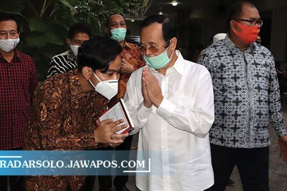 Kali Ini Pak Pur Terima Gibran Secara Terbuka, tetapi Tak Istimewa - JPNN.COM