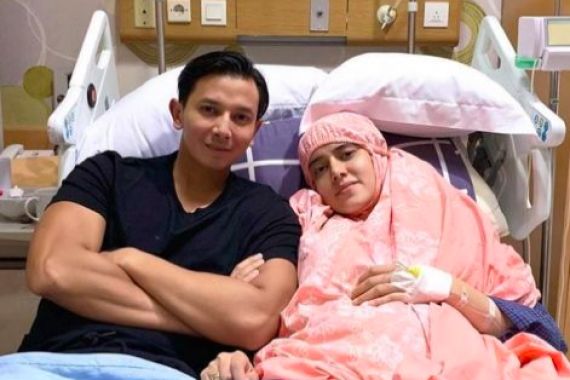 Sonny Septian dan Fairuz A Rafiq Rayakan Lebaran di Rumah Sakit, Kenapa? - JPNN.COM