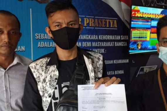 Andika Ditangkap, Disuruh Bayar Rp150 Juta, Ternyata Salah Orang, 3 Oknum Polisi Dilaporkan ke Polda - JPNN.COM