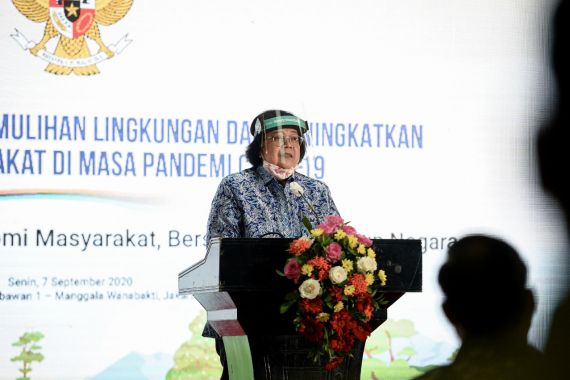 Menteri Siti Ungkap Pentingnya Rehabilitasi DAS di Tengah Pandemi COVID-19 - JPNN.COM
