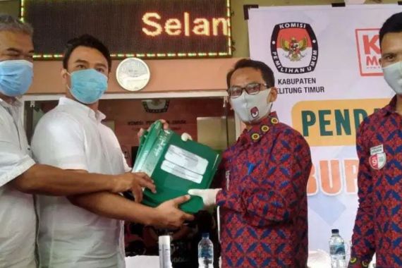 Tujuh Partai Daftarkan Putra Yusril Ihza Mahendra ke KPU Belitung Timur - JPNN.COM