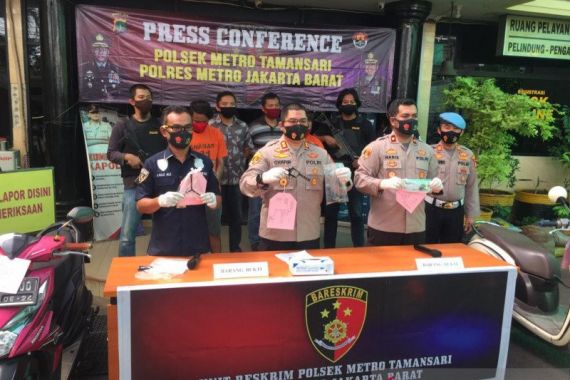 Pelaku Curanmor di Jakbar Punya Senpi Rakitan, Polisi: Buat Eksekusi Seseorang - JPNN.COM