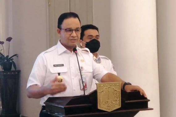 PSBB Jakarta, Gubernur Anies Sebut Soal Aturan Surat Izin Keluar Masuk - JPNN.COM