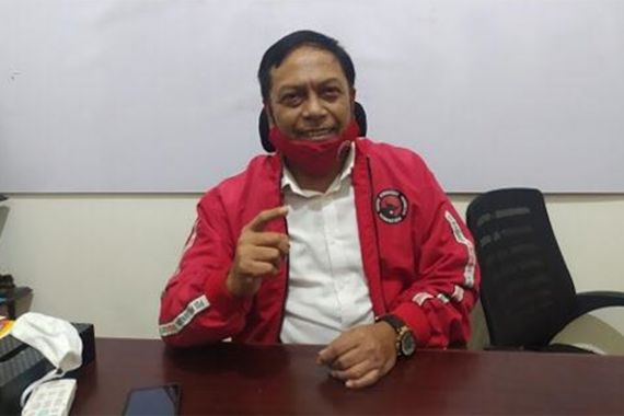 Tes Kesehatan Machfud Arifin dan Mujiaman Ditunda, PDIP Surabaya Minta Transparansi - JPNN.COM