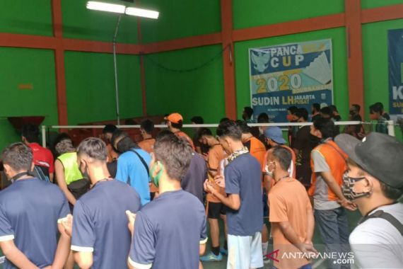 Jelang PSBB Jakarta, Anak Buah Anies Baswedan Malah Gelar Turnamen Olahraga - JPNN.COM