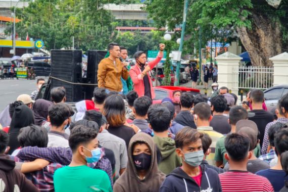 KAMI Terus Dukung Jokowi Fokus Penanganan Pandemi Covid-19 - JPNN.COM