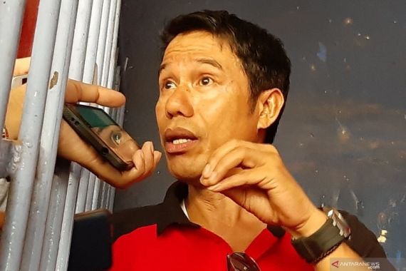 Benarkah Liga 1 Tetap Berlanjut Meski Ada Pemain Terpapar Covid-19? - JPNN.COM