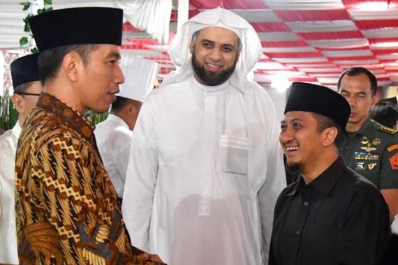 Syekh Ali Jaber Ditusuk, Legislator PKS: Apakah Ada Pelaku Intelektual di Baliknya? - JPNN.COM