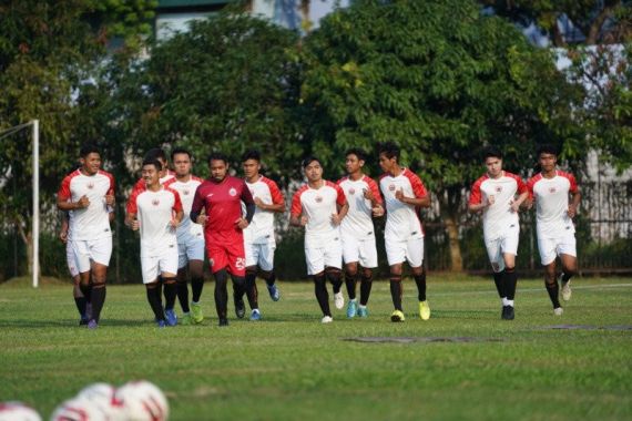 Pelatih Persija: Persiapan Tim Tak Terpengaruh Meski Pindah Lokasi Latihan ke Depok - JPNN.COM