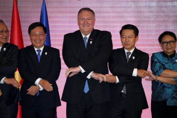 Beda dengan Tiongkok, Amerika Tidak Akan Menyeret ASEAN ke Dalam Konflik - JPNN.COM