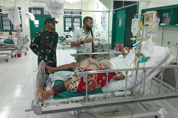 TNI Tanggung Biaya Korban Penembakan KKB Papua - JPNN.COM