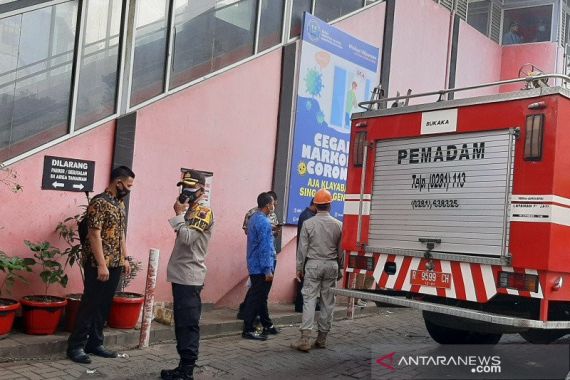 Pasar Wage Purwokerto Terbakar, Polisi Selidiki Penyebabnya - JPNN.COM