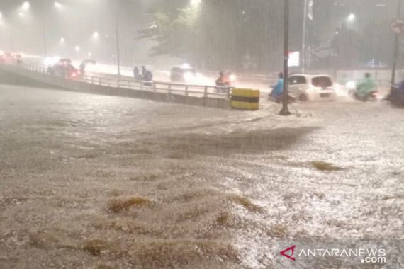 Banjir Kemungkinan Datang Lebih Cepat untuk 82 Kelurahan di Jakarta - JPNN.COM