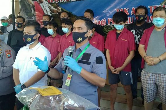 Jefry Diculik, Disiksa di Gudang, Jasad Dibuang ke Jurang, Oknum TNI Terlibat - JPNN.COM