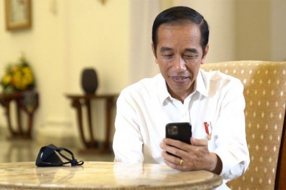 Jokowi Puji Kinerja Satgas Penanganan Covid-19 - JPNN.COM