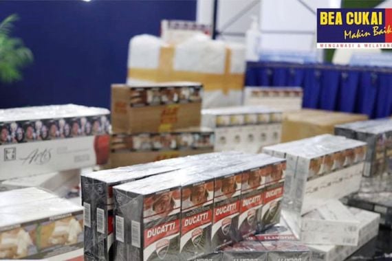 Jutaan Batang Rokok Ilegal Diamankan Bea Cukai, Ada yang Dijual lewat Media Sosial - JPNN.COM