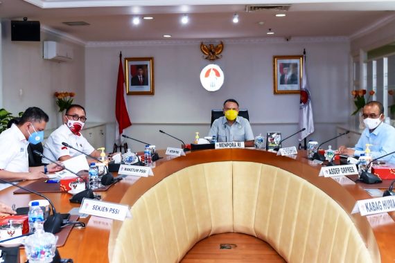 Kompetisi Diundur, Menpora Pahami Keputusan Polri Demi Keselamatan Umum - JPNN.COM