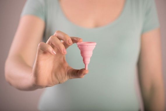 Cangkir Menstruasi Bisa Digunakan Wanita Pengguna KB spiral - JPNN.COM